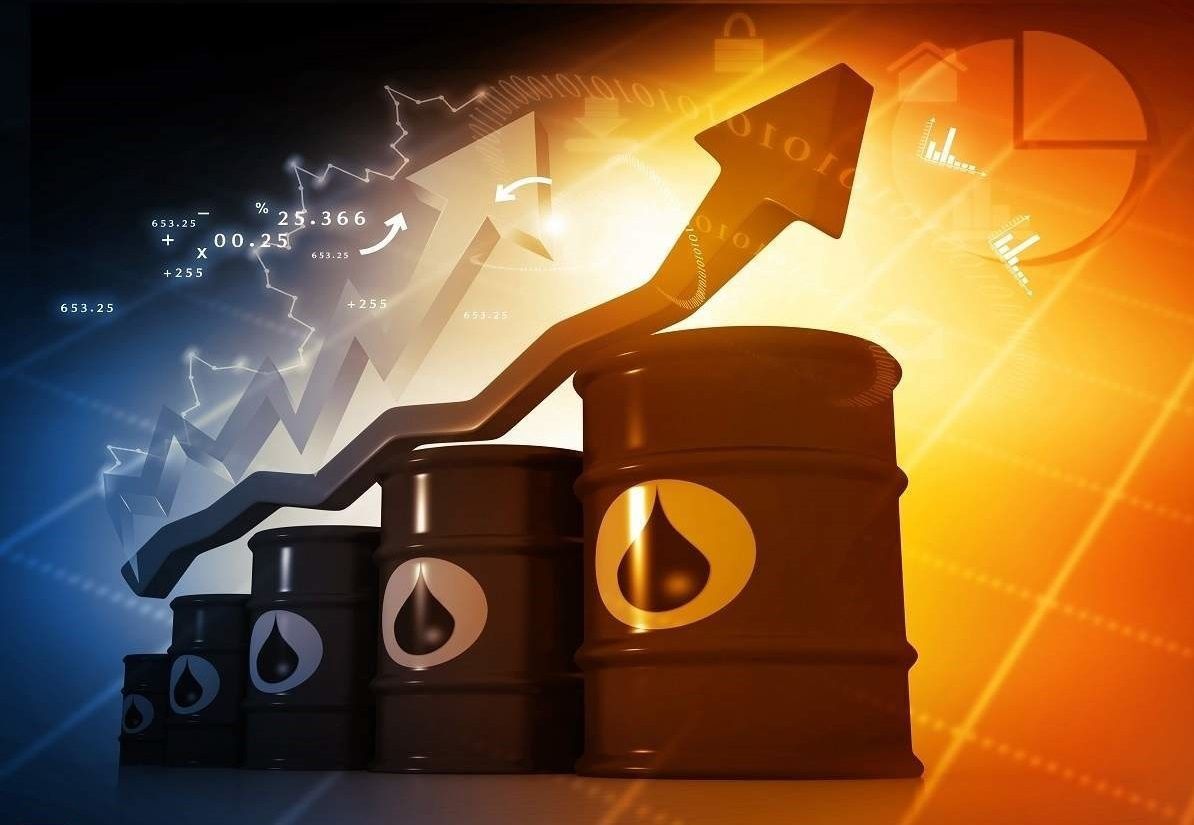 Biến động giá dầu và những ảnh hưởng từ căng thẳng địa chính trị 