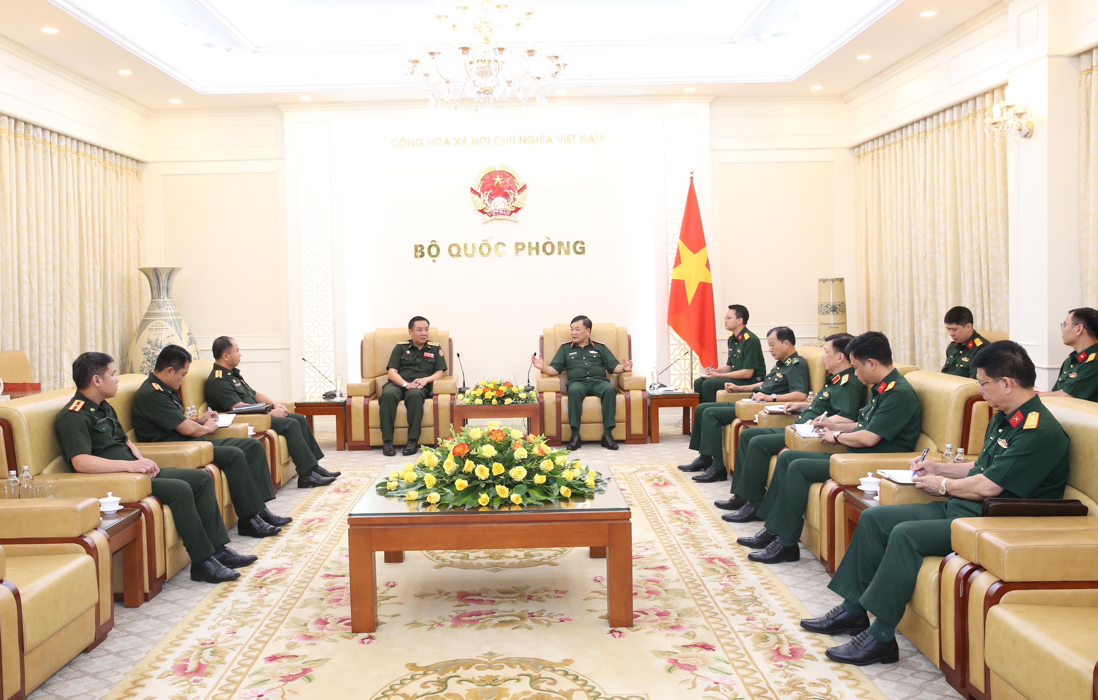 Mối quan hệ hữu nghị vĩ và hợp tác toàn diện Việt Nam - Lào ngày càng phát triển