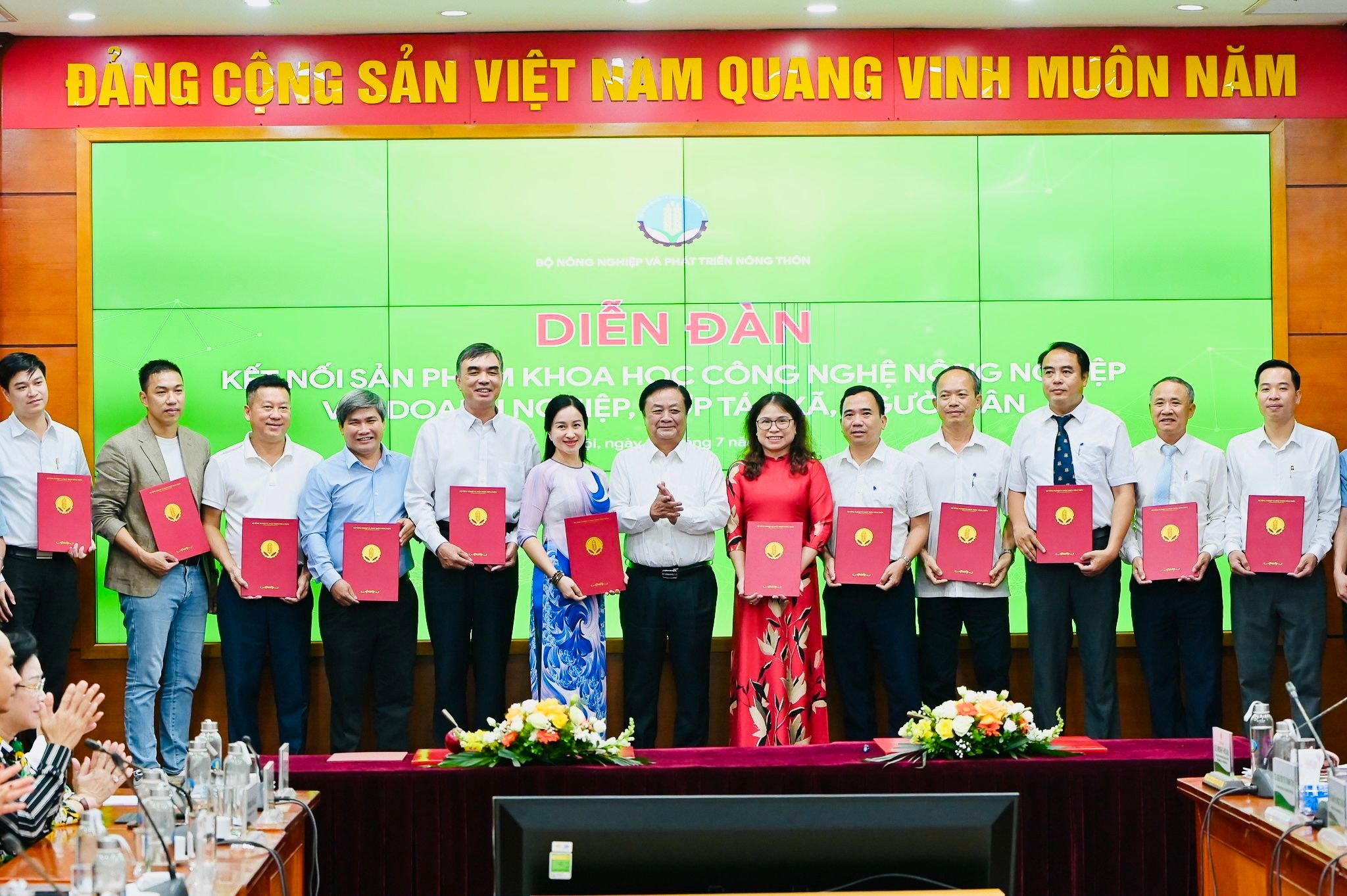 Kết nối sản phẩm khoa học công nghệ ngành nông nghiệp