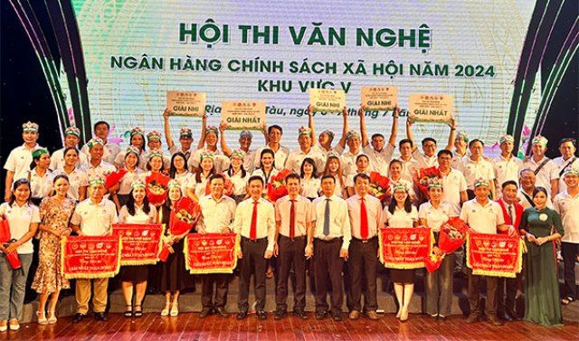 Hội thi văn nghệ Ngân hàng chính sách xã hội khu vực V