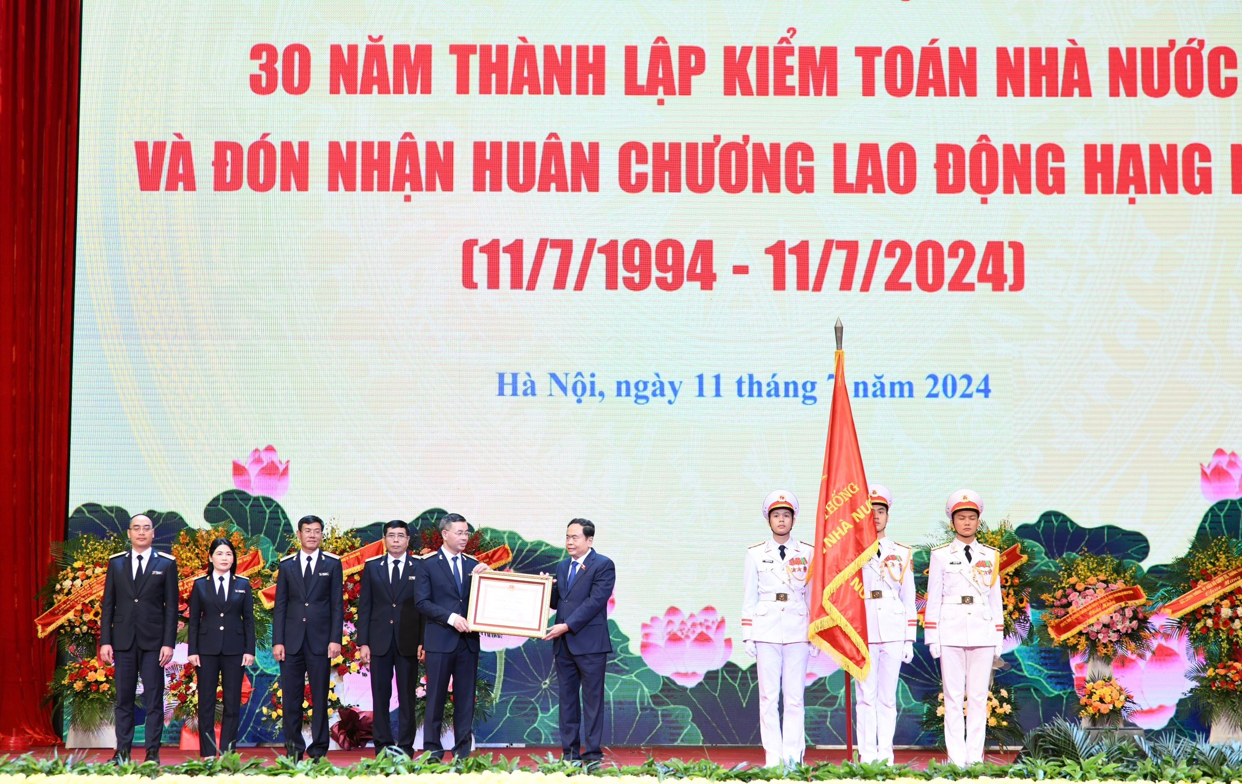 Kiểm toán Nhà nước đón nhận Huân chương Lao động hạng Nhất