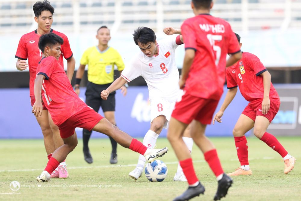 U19 Việt Nam thắng Lào 4-1 ngày chia tay giải Đông Nam Á