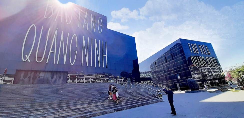 Quảng Ninh nâng mục tiêu đón 19 triệu lượt khách trong năm 2024