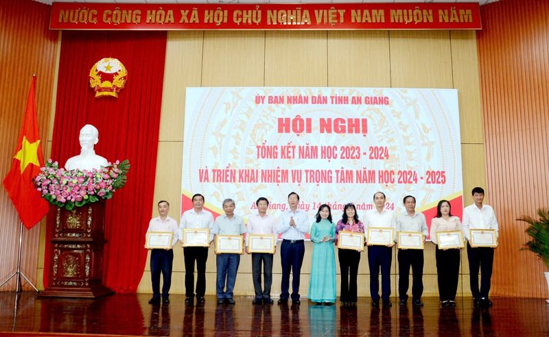 An Giang: Triển khai Tháng hành động vì sự nghiệp giáo dục năm 2024