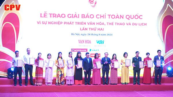 Báo điện tử ĐCSVN đoạt giải Nhì Giải Báo chí toàn quốc “Vì sự nghiệp phát triển VHTTDL” lần thứ Hai năm 2024