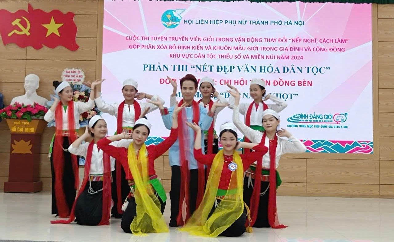 Thi tuyên truyền viên giỏi trong vận động thay đổi "nếp nghĩ, cách làm" vùng dân tộc thiểu số và miền núi