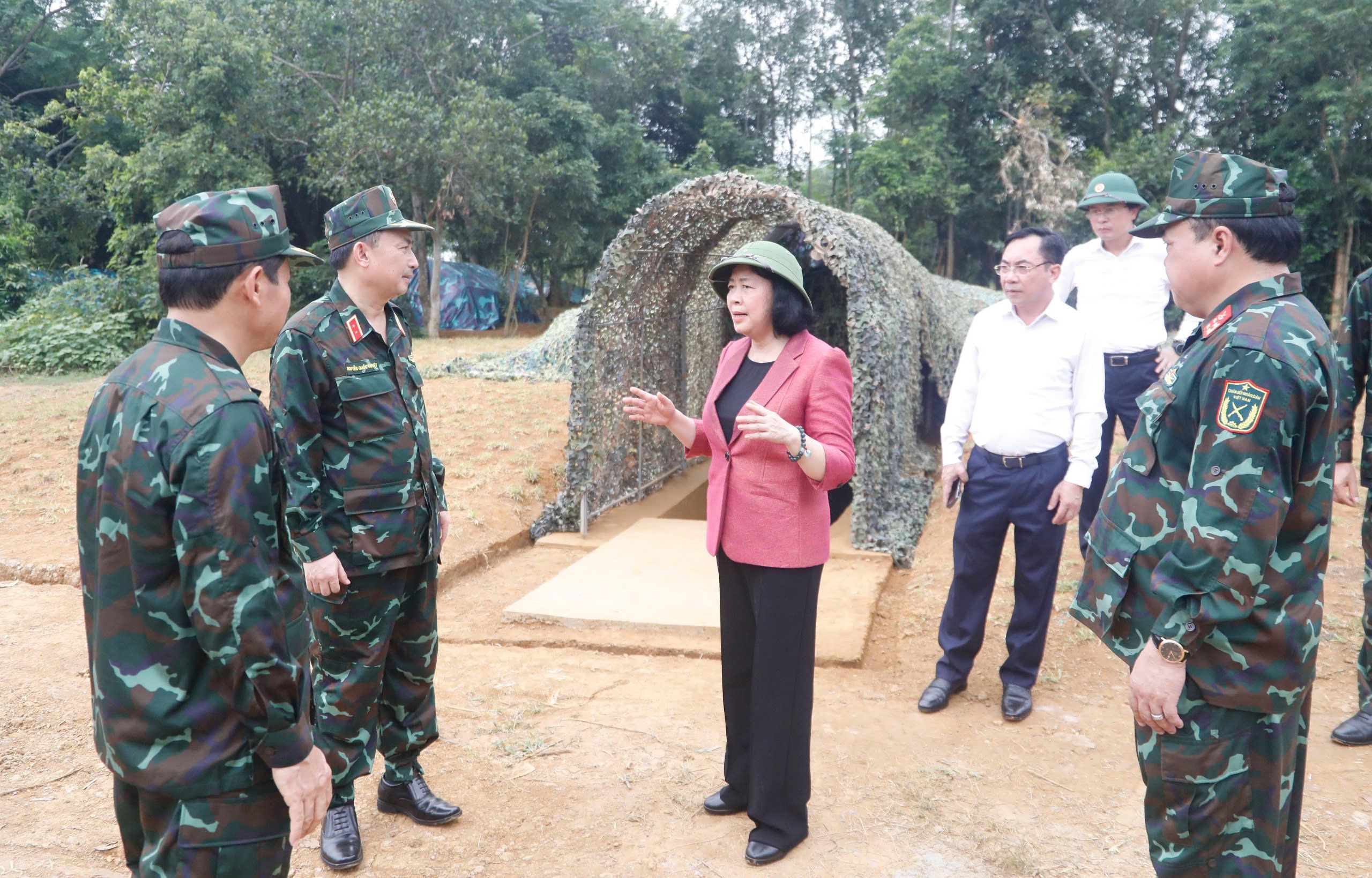 Bí thư Thành ủy Hà Nội Bùi Thị Minh Hoài kiểm tra chuẩn bị diễn tập Khu vực phòng thủ Hà Nội năm 2024