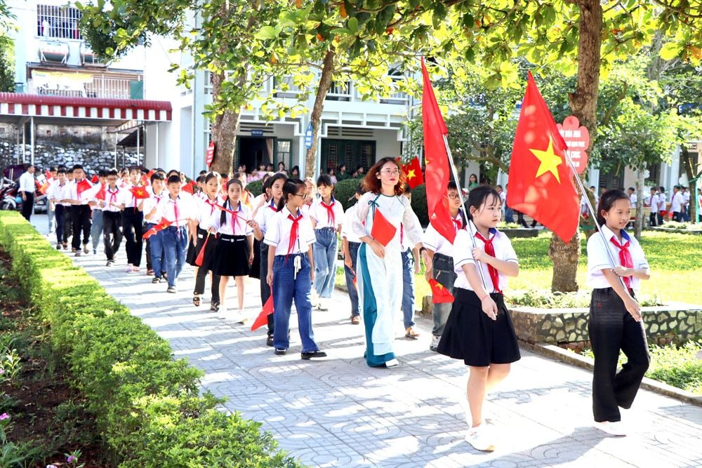 Lai Châu: 150.000 học sinh hân hoan đón chào năm học mới