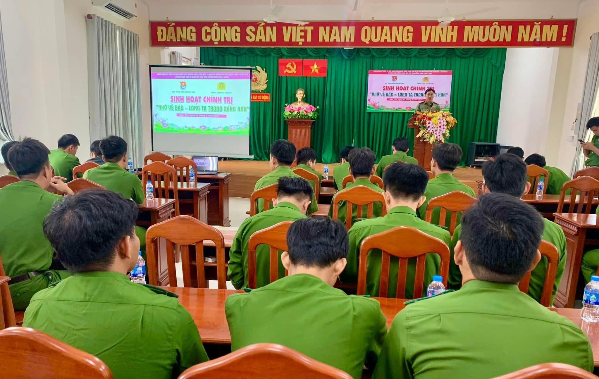 Tuổi trẻ cả nước thiết thực kỷ niệm 55 năm thực hiện Di chúc của Chủ tịch Hồ Chí Minh