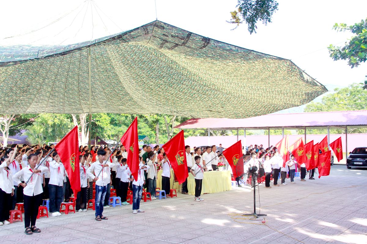 Trên 269.600 học sinh vùng cao Hà Giang hân hoan đón năm học mới