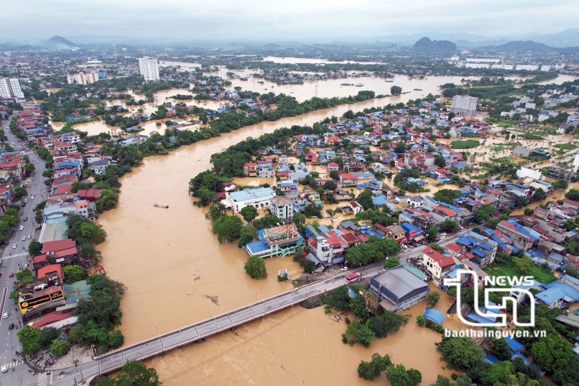 TP. Thái Nguyên: 17 xã, phường ven sông Cầu bị ngập sâu