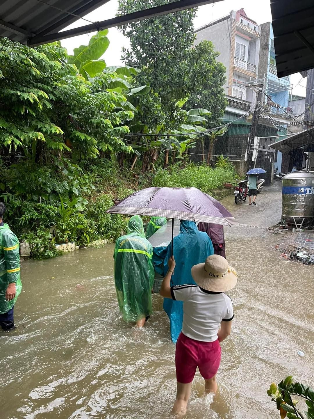 Hà Giang: Mưa lũ khiến 1 cháu bé tử vong, hàng trăm nhà dân bị thiệt hại nghiêm trọng