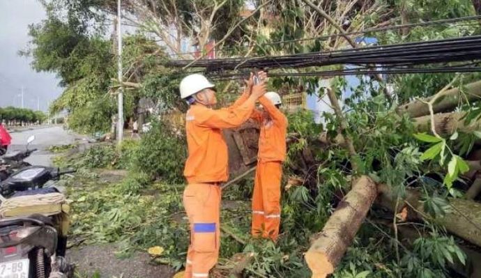 Thái Bình: Nhiều nơi dân chưa có điện, thiệt hại sau cơn bão số 3 ước tính khoảng 2.000 tỷ đồng