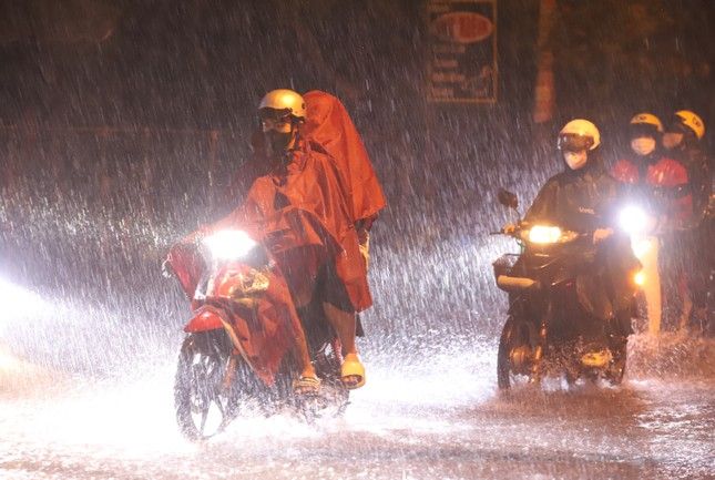 “Miền Nam sắp đón bão” là thông tin sai sự thật