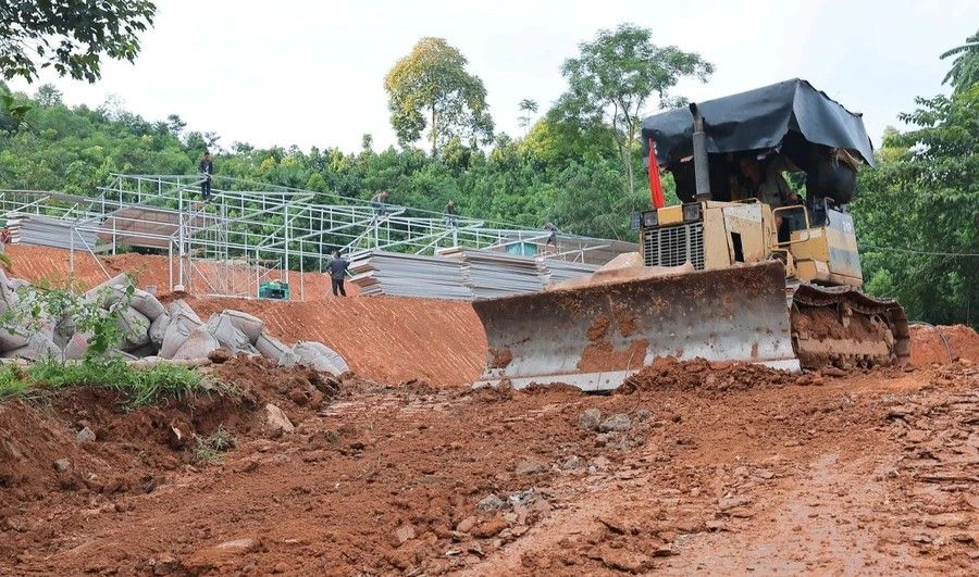 Ngày 21/9, các hộ dân thôn Làng Nủ sẽ chuyển sang khu nhà tạm