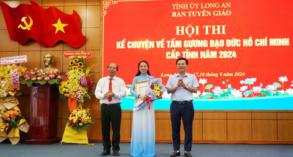 Sôi nổi Hội thi kể chuyện về tấm gương đạo đức Hồ Chí Minh 