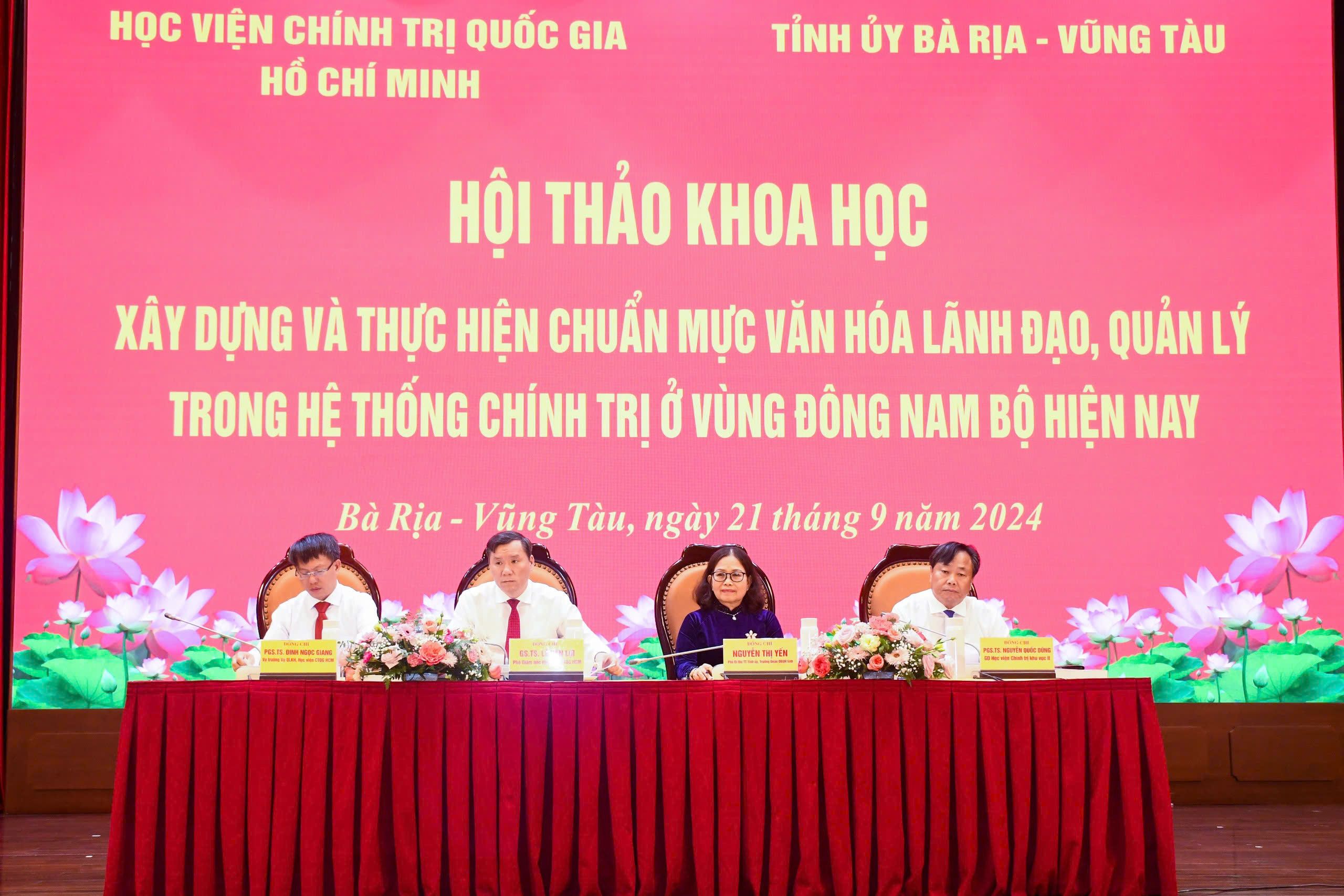 Xây dựng và thực hiện chuẩn mực văn hóa lãnh đạo, quản lý trong vùng Đông Nam Bộ