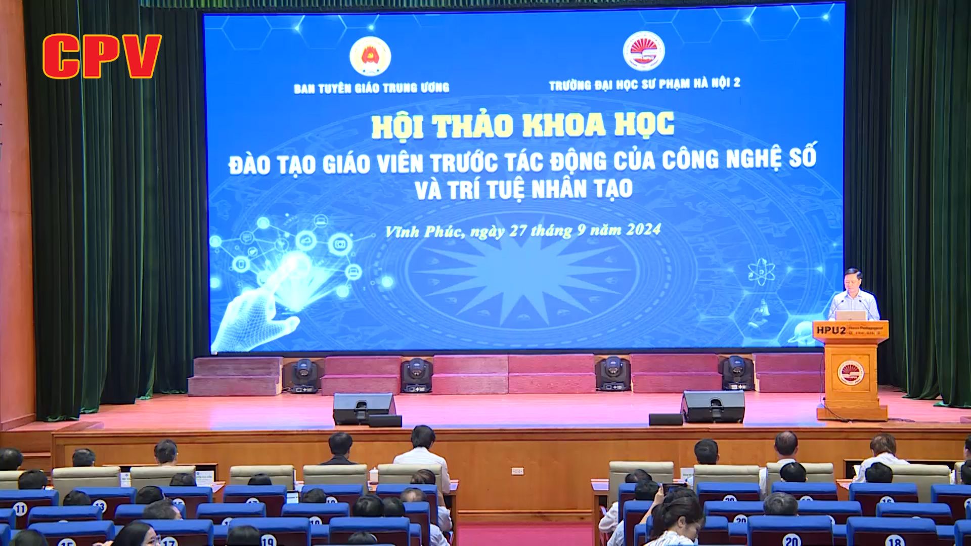 Hội thảo khoa học “Đào tạo giáo viên trước tác động của công nghệ số và trí tuệ nhân tạo”