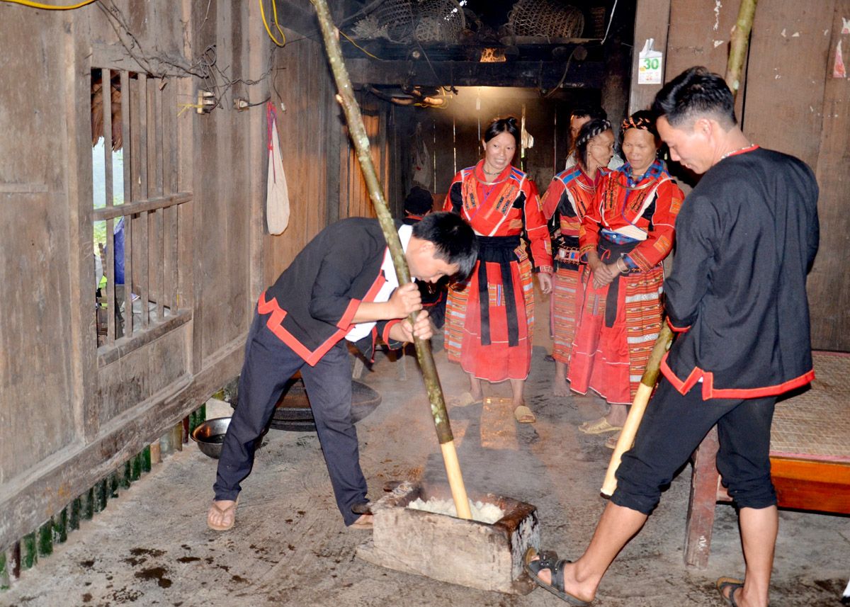 Hà Giang: Lễ Cầu mùa của người Pà Thẻn được công nhận Di sản văn hóa phi vật thể quốc gia