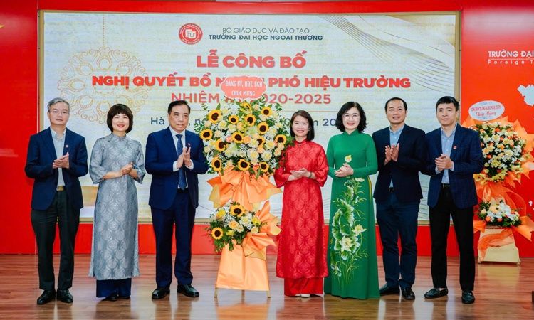 Trường Đại học Ngoại thương có Phó Hiệu trưởng mới