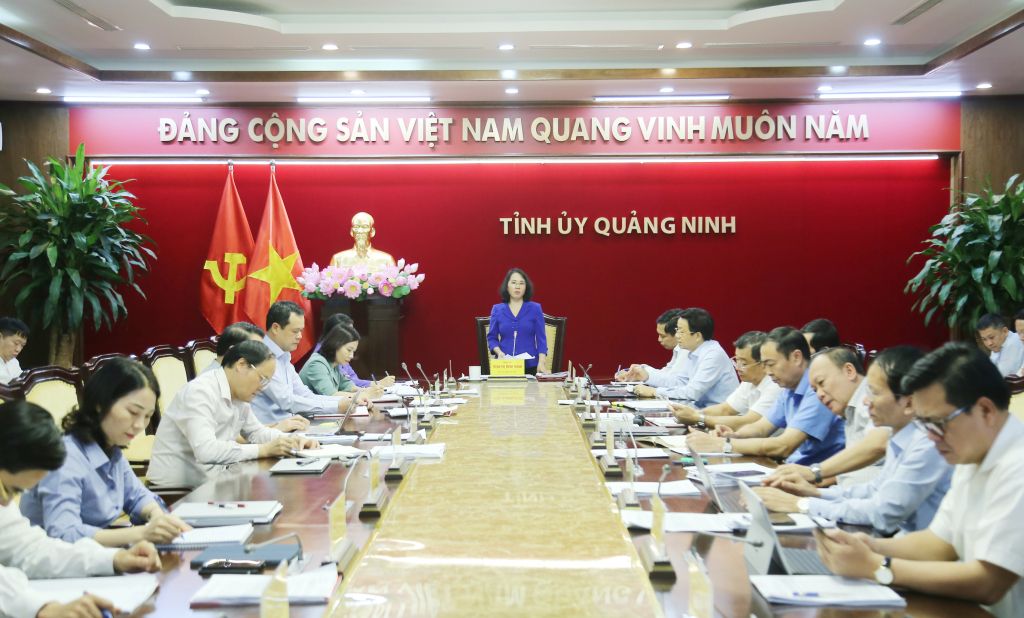 Quảng Ninh: Khẩn trương rà soát các chỉ tiêu, phấn đấu đạt mục tiêu tăng trưởng trên 2 con số 