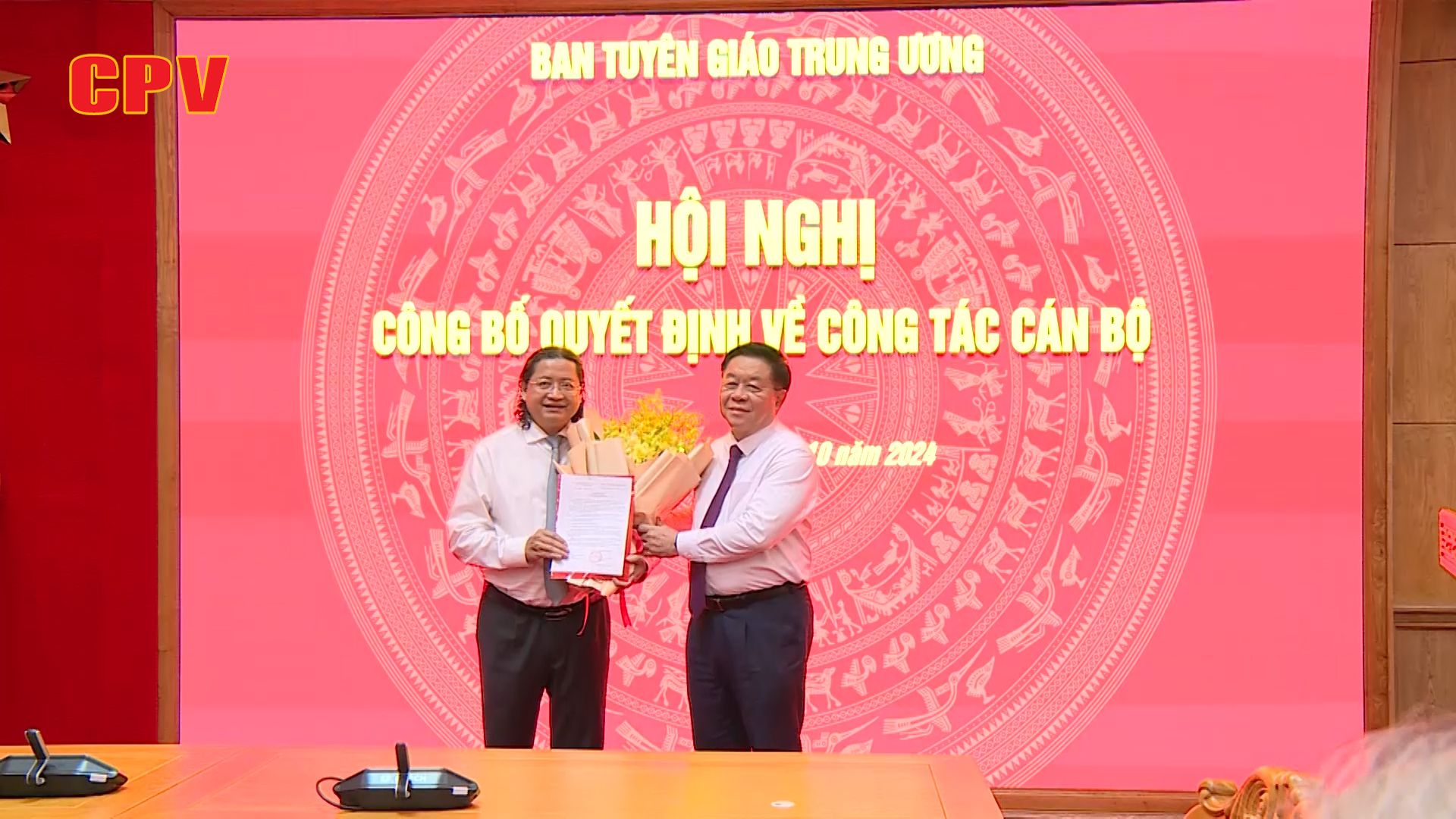 Ban Tuyên giáo Trung ương công bố quyết định về công tác cán bộ