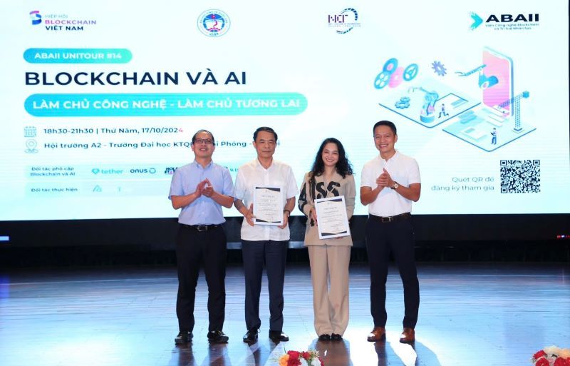 “Blockchain và AI: Làm chủ công nghệ, làm chủ tương lai”