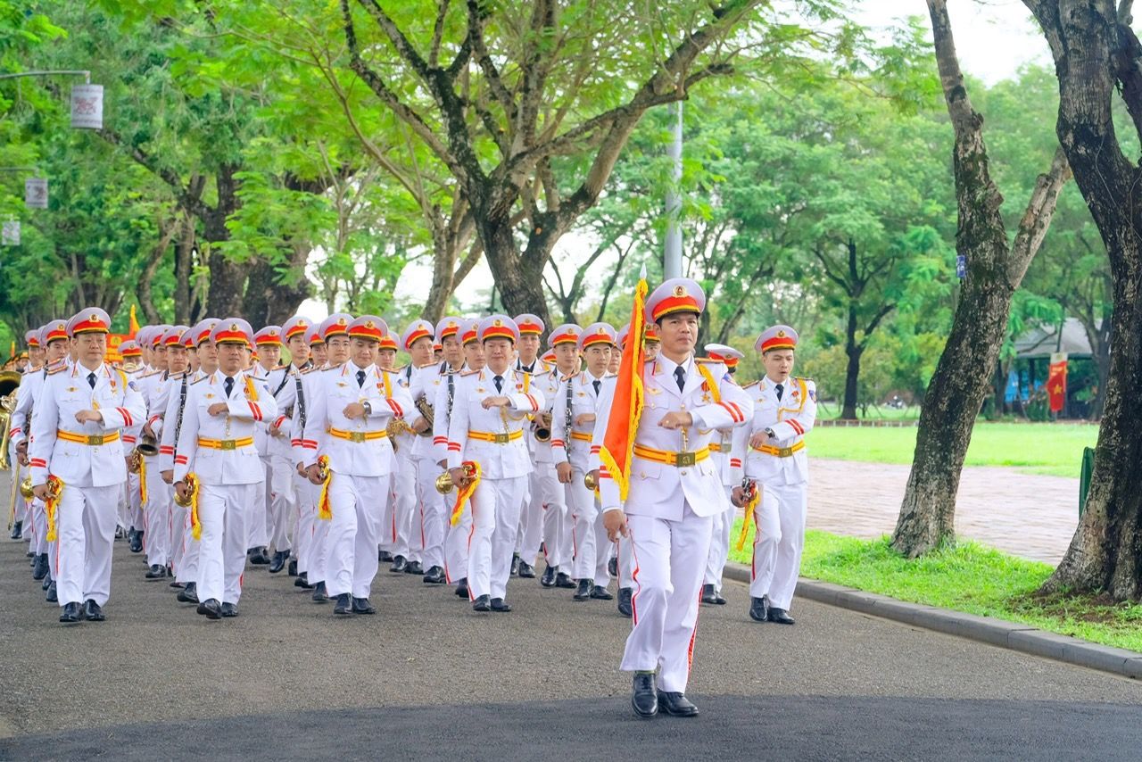 Nâng cao chất lượng công tác thể dục, thể thao và điều lệnh, quân sự, võ thuật Công an Nhân dân