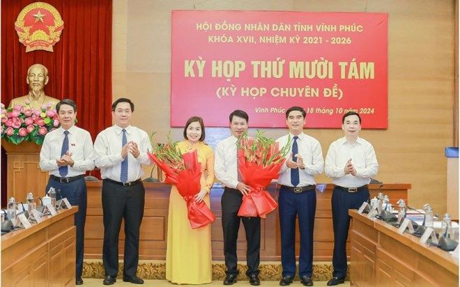 Phê chuẩn 2 Phó Chủ tịch UBND tỉnh Vĩnh Phúc