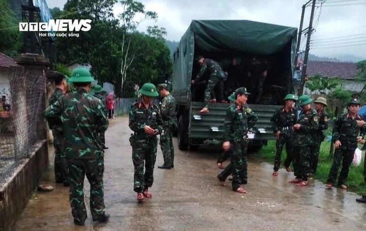 Liên lạc được với phi công thứ 2 trong vụ rơi máy bay Yak-130 ở Bình Định