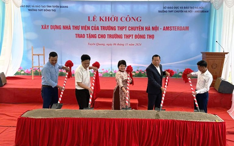 Khởi công xây dựng nhà thư viện trường THPT Đông Thọ