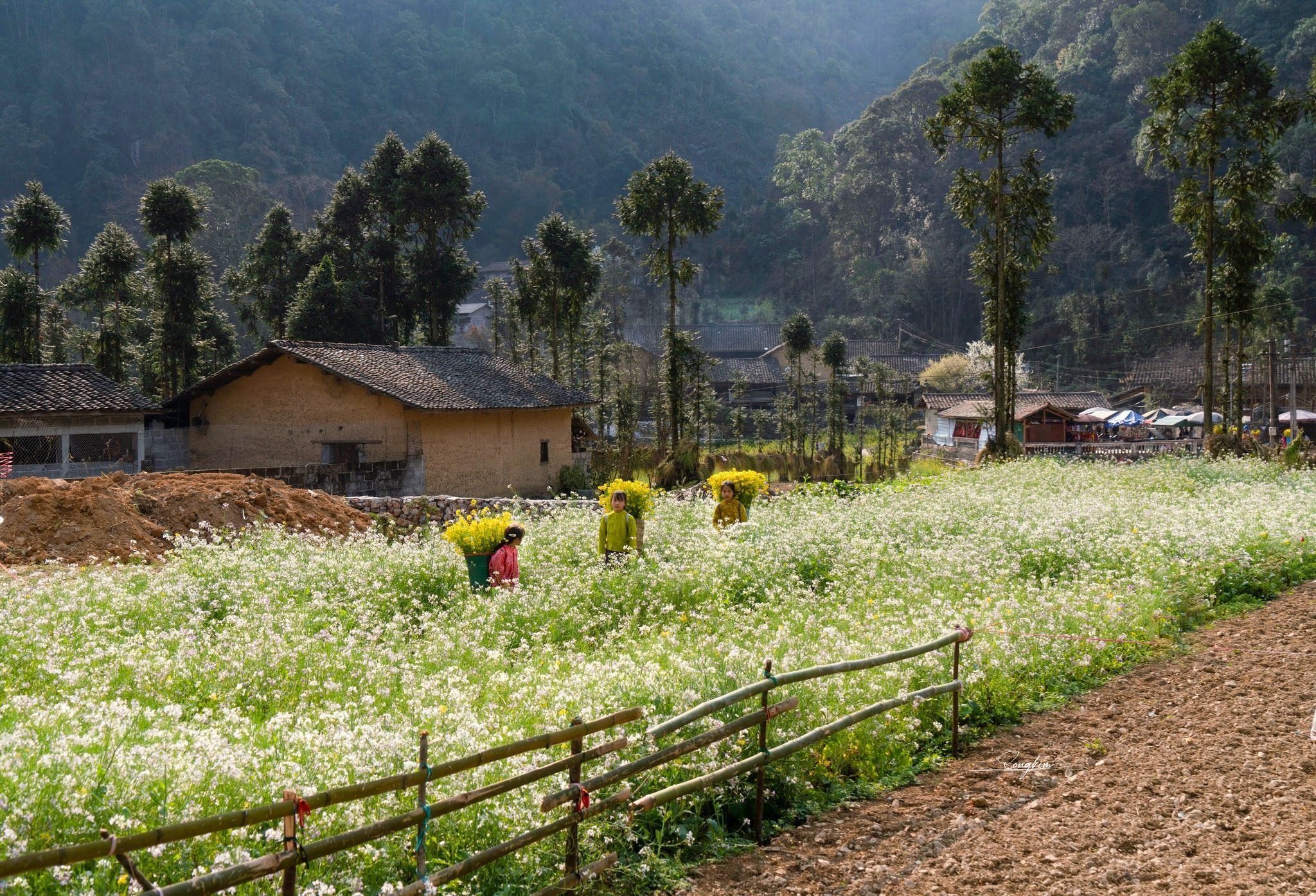 Khơi nguồn phát triển du lịch văn hóa vùng Đông Bắc