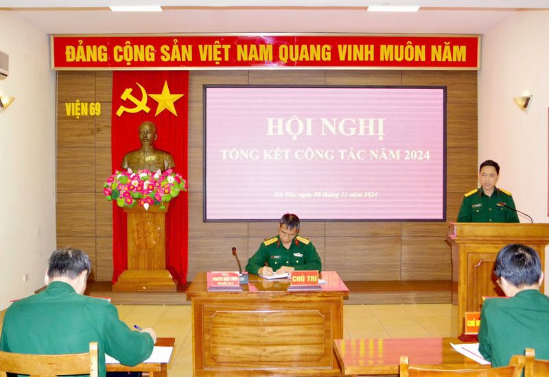 Hoàn thành xuất sắc nhiệm vụ y tế giữ gìn lâu dài, bảo vệ tuyệt đối an toàn thi hài Bác