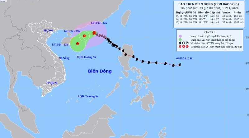 Bão số 8 chuyển hướng, cường độ suy yếu dần