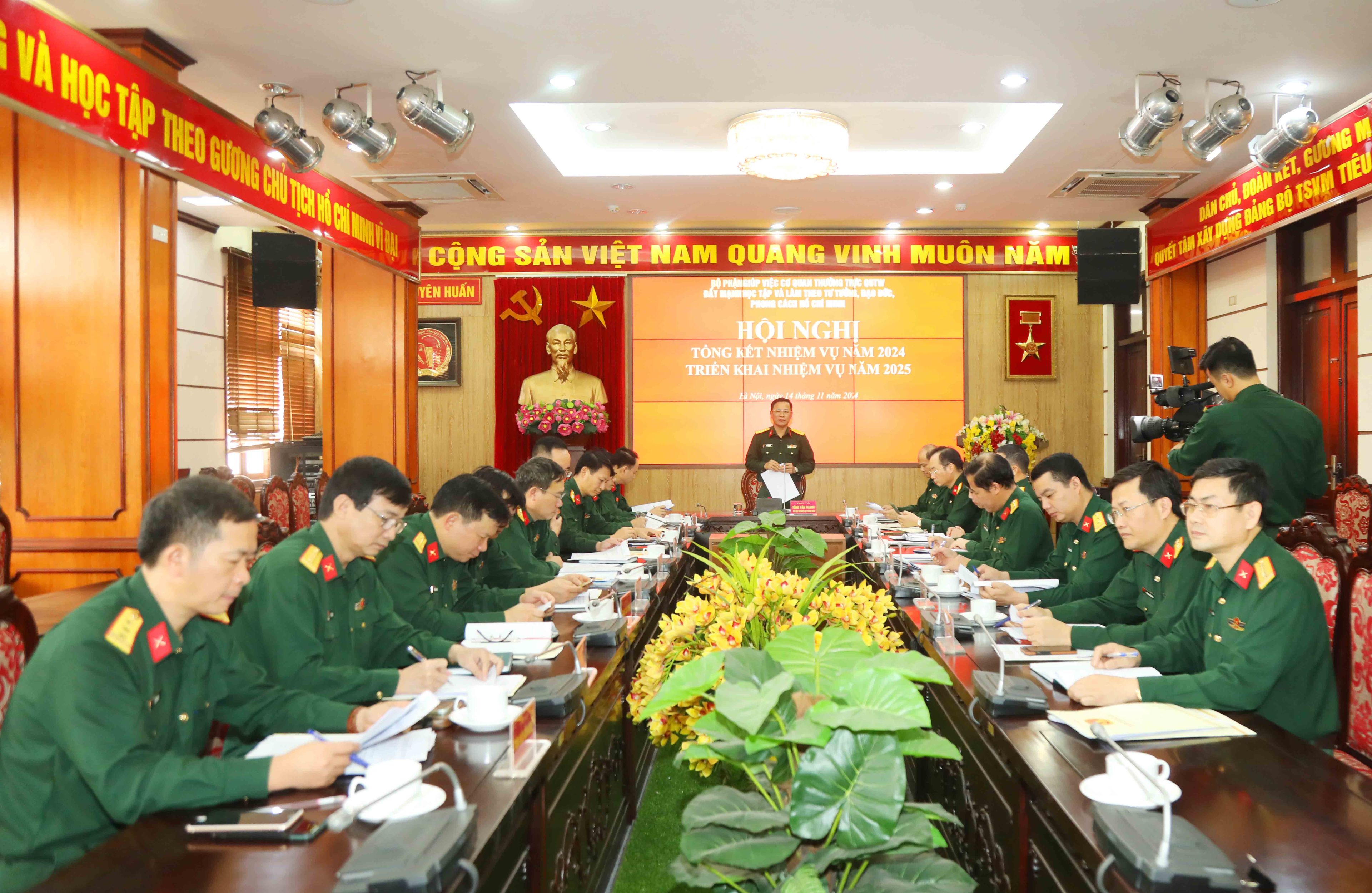 Triển khai nhiệm vụ học tập và làm theo tư tưởng, đạo đức, phong cách Hồ Chí Minh năm 2025